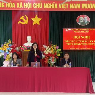 <a href="/tin-tuc-su-kien/hoat-dong-lanh-dao" title="Hoạt động lãnh đạo" rel="dofollow">Hoạt động lãnh đạo</a>